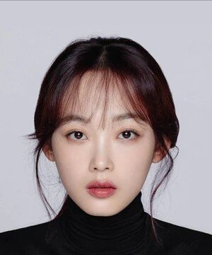 Lee You Mi