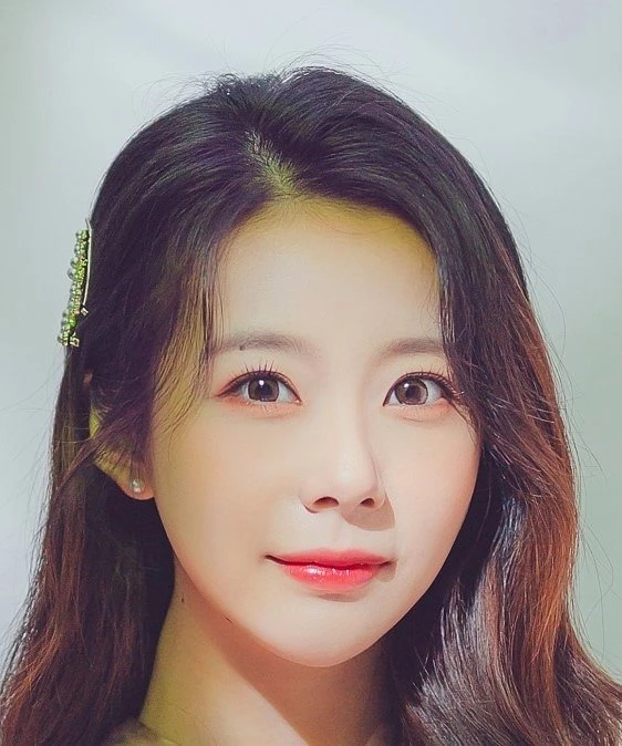 Qian Si Yi