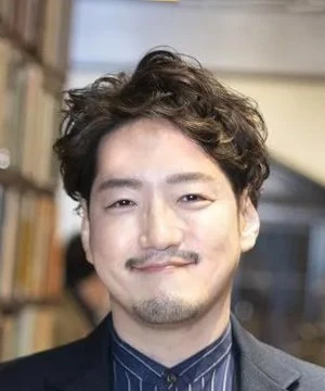 Uyama Keisuke