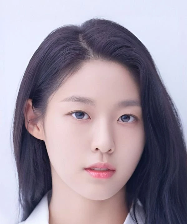 Kim Seol Hyun