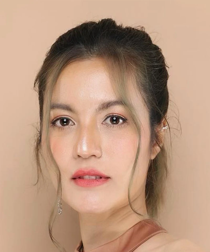 Ae Maneerat  Kam-Uan