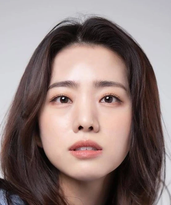 Han Eun Seo