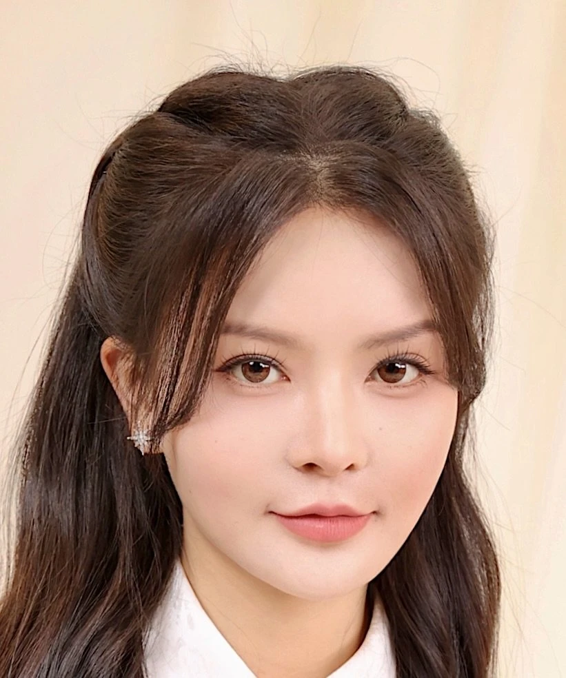 Zhou Wei Wei